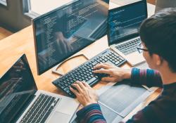Navigating Service Management on Debian